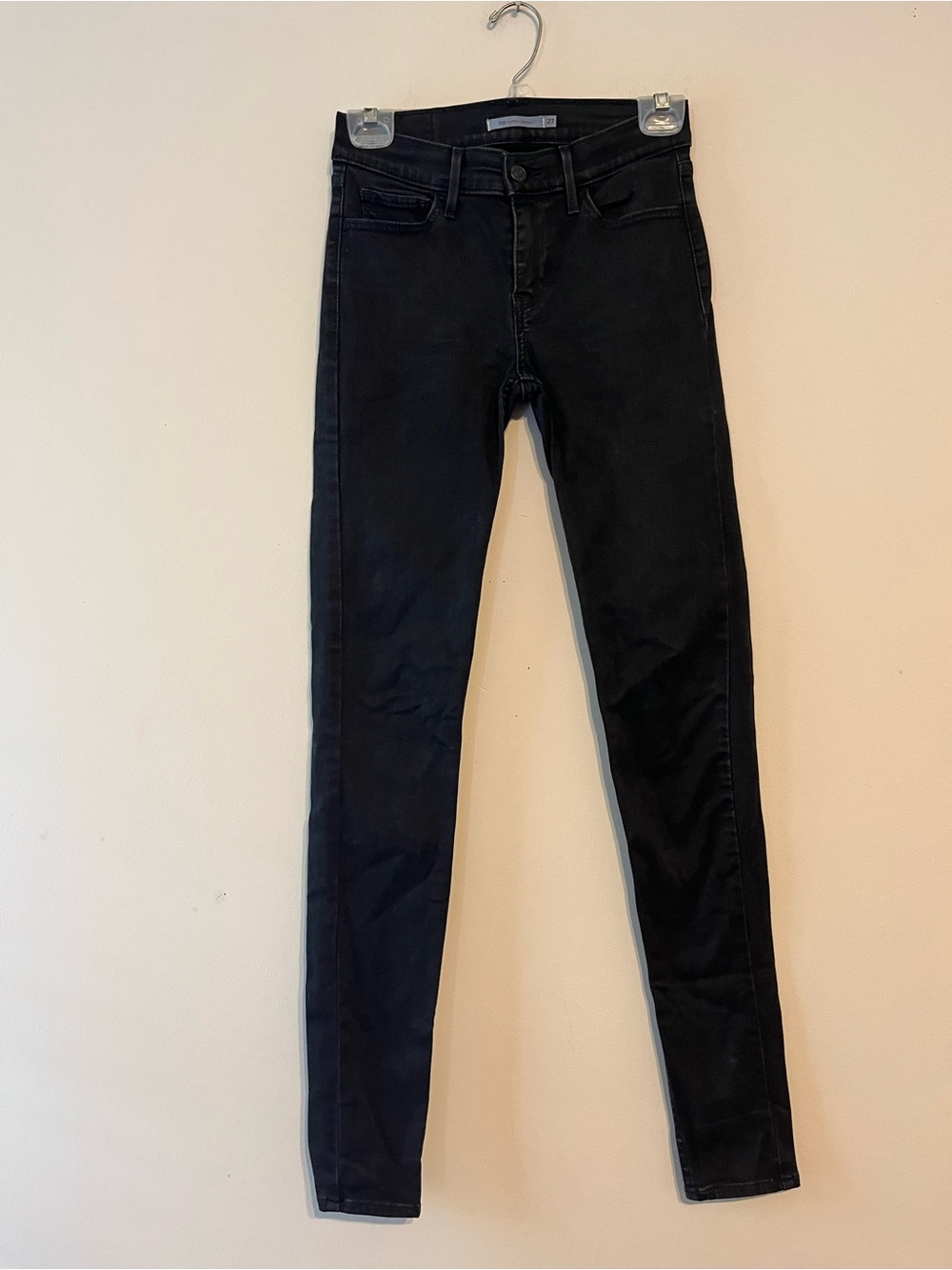 Levi’s 710 Super Skinny Black Women’s Jeans size 27